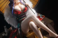 Azur Lane St. Louis: Tipsy Snow Ver. 1/7 Scale Figure w/ Bonus: Acrylic Plate