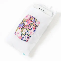 Big Futon for Smartphones