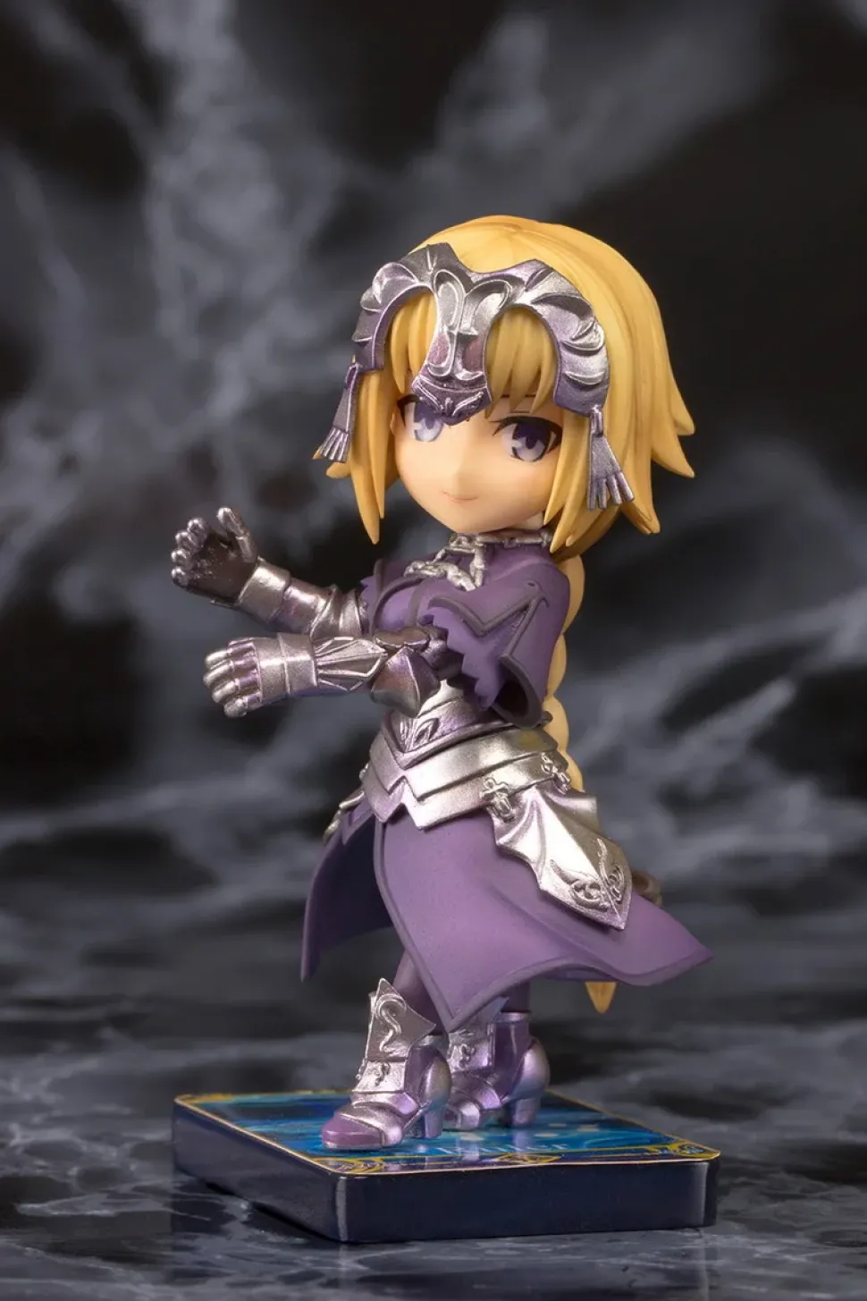 Bishoujo Character Collection Smartphone Stand No. 16: Fate/Grand Order Ruler/Jeanne d'Arc