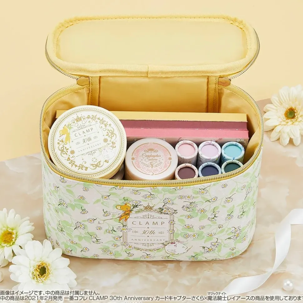 CLAMP 30th Anniversary Vanity Pouch & Illustration Card Set