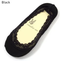 coudre un Lace-Edged Low-Cut Liner Socks