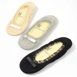 coudre un Wide Ribbon Low-Cut Liner Socks