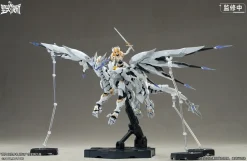 Daytime Meteor Plastic Model Kit