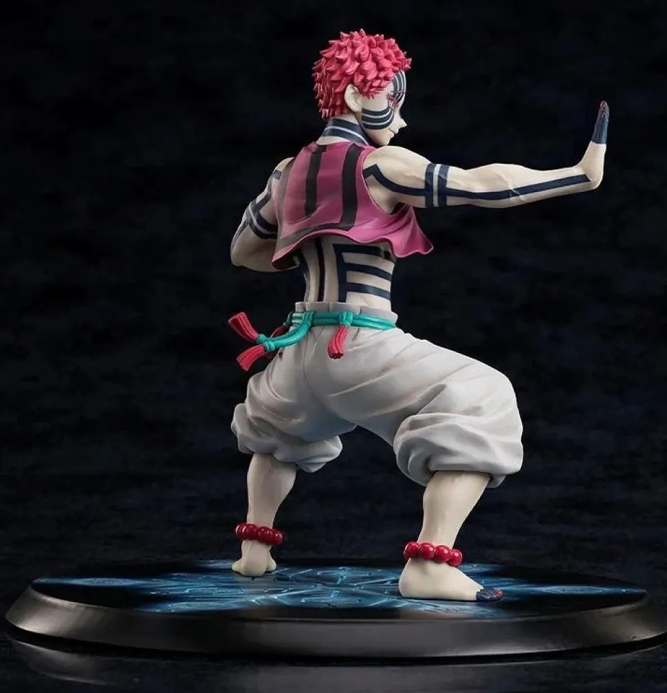 Demon Slayer: Kimetsu no Yaiba Akaza: Destructive Death: Compass Needle 1/8 Scale Figure (Re-run)