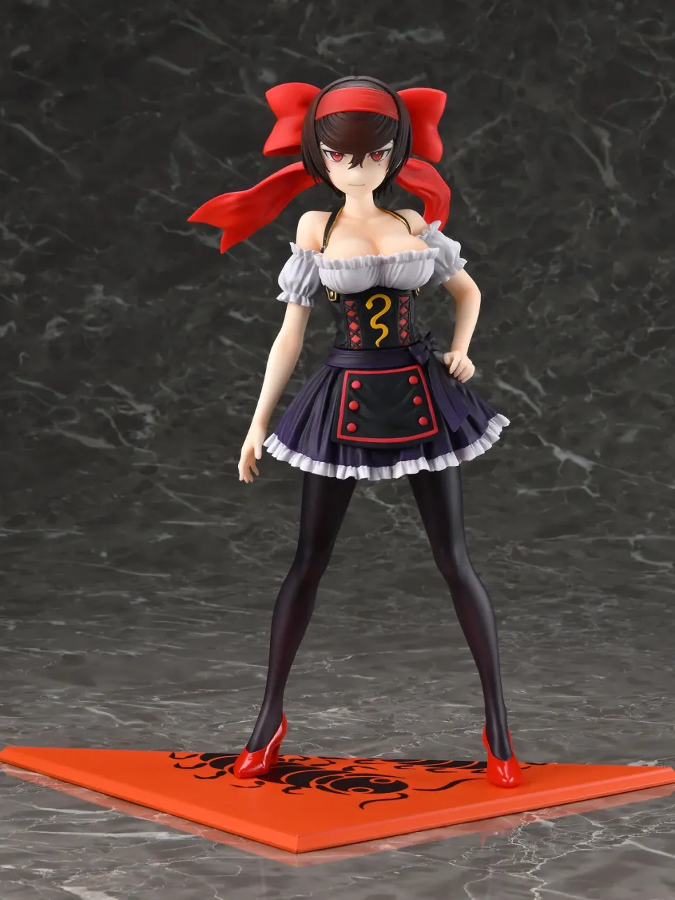 Girls und Panzer: Ribbon Warrior Shizuka Tsuruki: Dirndl Ver. 1/6 Scale Figure