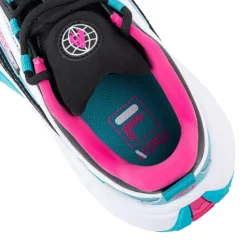 HATSUNE MIKU EXPO 10th Anniversary MV Model FILA x Hatsune Miku Twister