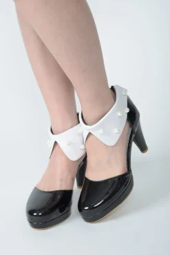 Honey Salon Collared Pumps