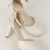 Honey Salon Flower Pumps (White)