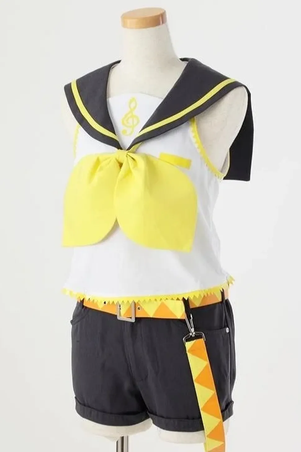 Kagamine Rin Cosplay Outfit