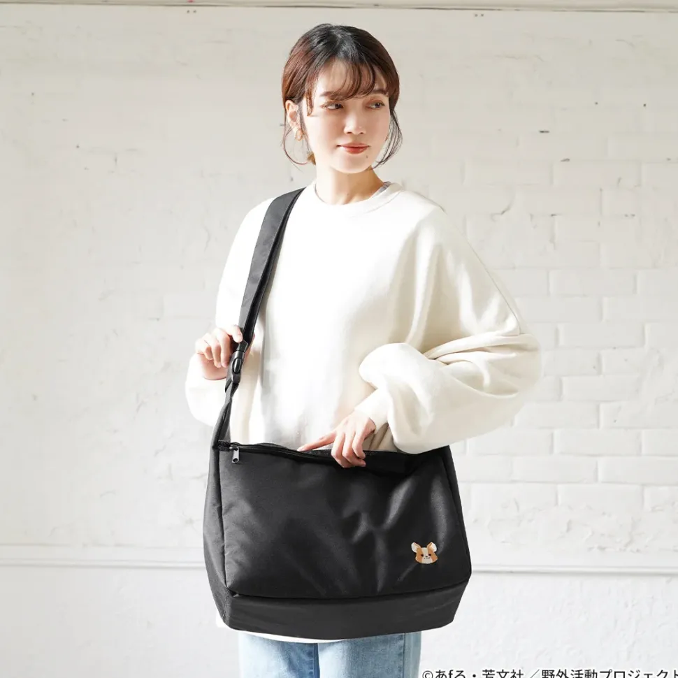 Laid-Back Camp Season 3 Ena Walking with Chikuwa Shoulder Bag