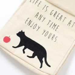 Life With Cat Towel Stocker