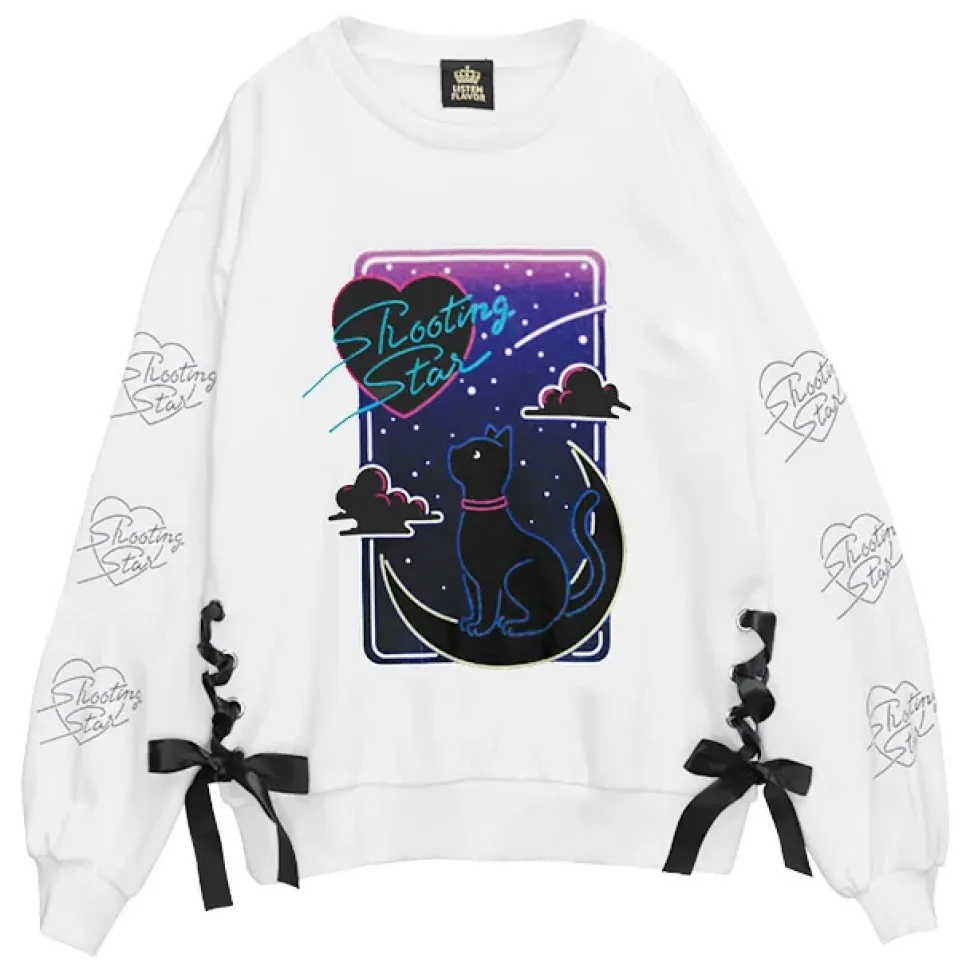 LISTEN FLAVOR Moonlit Night Black Cat Lace-Up Pullover
