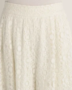 LIZ LISA Lacy Gaucho Pants