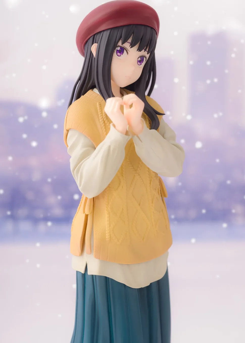 Lycoris Recoil Takina Inoue: Winter Clothes Ver. 1/7 Scale Figure