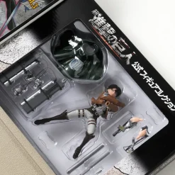 Monthly Attack on Titan Official Figure Collection Magazine Vol. 2: Levi (Three Dimensional Maneuver Gear Ver.)
