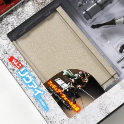 Monthly Attack on Titan Official Figure Collection Magazine Vol. 2: Levi (Three Dimensional Maneuver Gear Ver.)