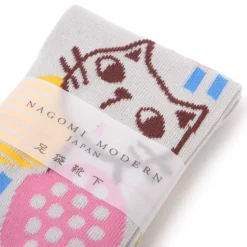 Nagomi Modern Women's Gray Cat Tabi Socks