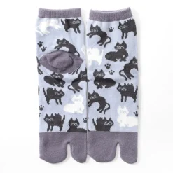 Nagomi Modern Women's Tabi Socks - Mattari Neko