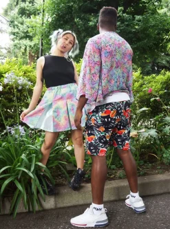 NUEZZZ EiGHT ARMS All-Over Print Shorts