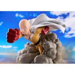 One-Punch Man Saitama Diorama Figure
