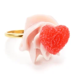 Q-pot. Parlor Love Heart Whipped Cream Ring