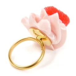 Q-pot. Parlor Love Heart Whipped Cream Ring