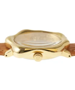 Q-pot. Time Queen Bee Watch