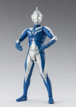 S.H.Figuarts Ultraman Cosmos Luna Mode