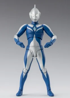 S.H.Figuarts Ultraman Cosmos Luna Mode
