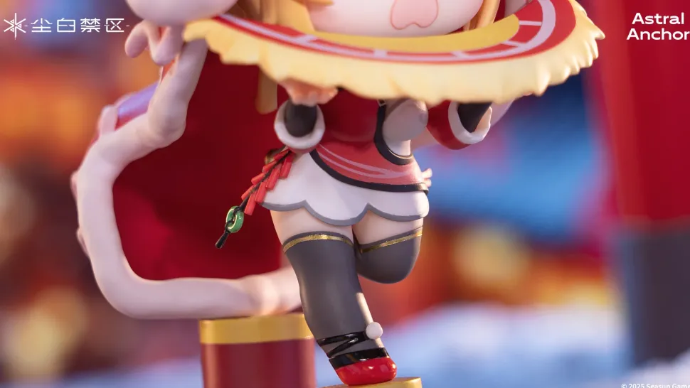 Snowbreak: Containment Zone Fenny: Dazzling Roar Ver. Chibi Figure